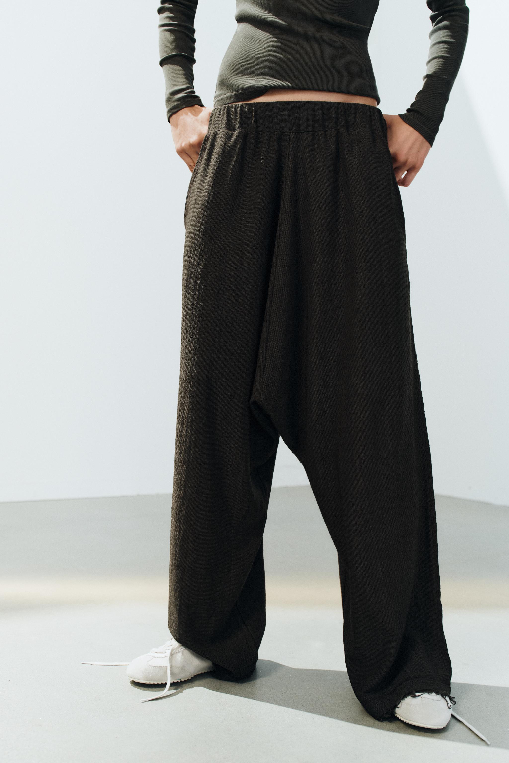 PANTALON VOLUME AVEC POCHES